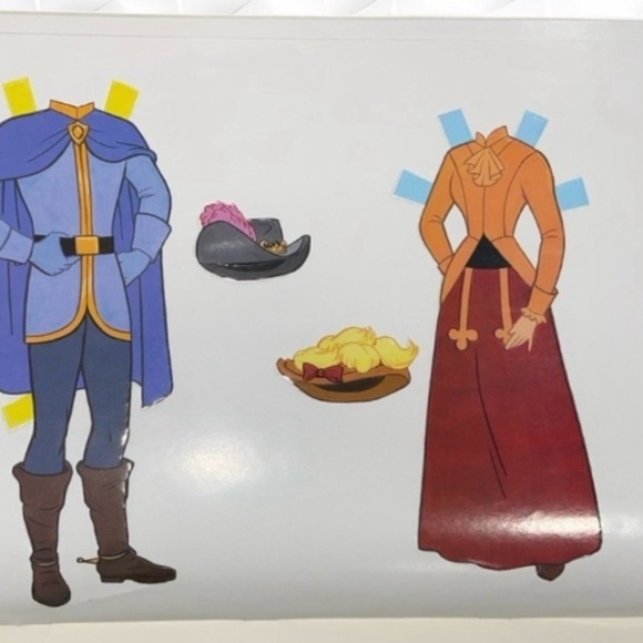 Vintage Walt Disney’s Sleeping Beauty Golden Book Paper Doll’s - Picture 4 of 10